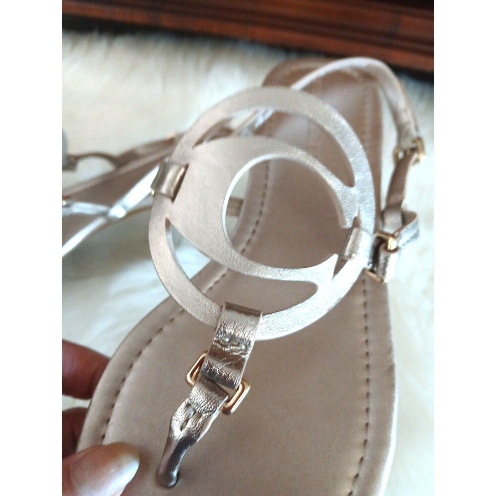 NWOT COACH WOMEN'S 9.5 JERI PATENT LEATHER SOFT METALLIC GOLD LOGO THONG SANDALS - Picture 6 of 10